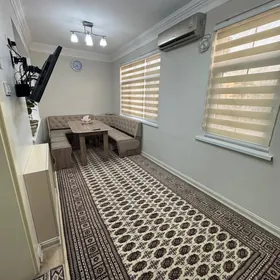 Гаудан В, 4 комнаты