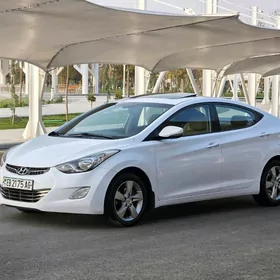 Hyundai Elantra 2012