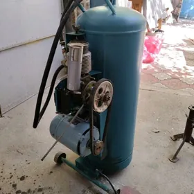 Компрессор