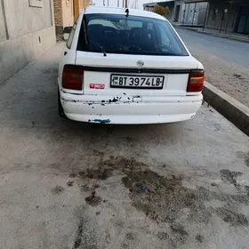 Opel Vectra 1992