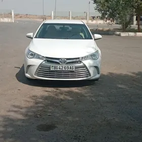 Toyota Camry 2016