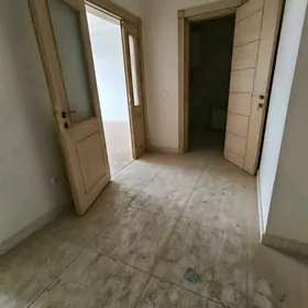 Taze Gurtly 2 komnat