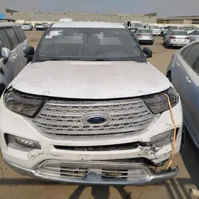 Ford Explorer 2021