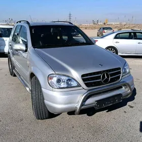 Mercedes-Benz ML400 1999