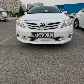 Toyota Corolla 2013