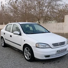 Opel Astra 2000