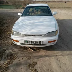 Toyota Camry 1992