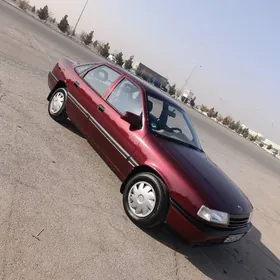 Opel Vectra 1992