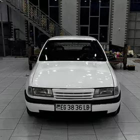 Opel Vectra 1992