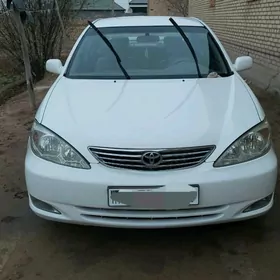 Toyota Camry 2003