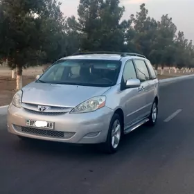 Toyota Sienna 2009