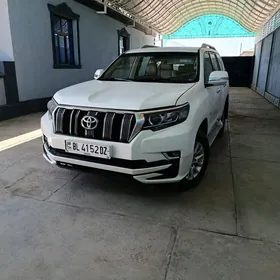 Toyota Land Cruiser Prado 2012
