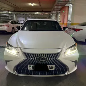 Lexus ES 350 2023