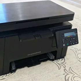 Принтер HP Color Laser Jet Prо