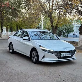 Hyundai Elantra 2021