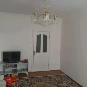 МИР 3,  9/2 ЭТАЖ, 3 КОМНАТНАЯ