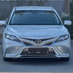 Toyota Camry 2022