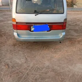 Toyota Hiace 1995