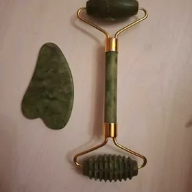 Массажёр для лица/роллер,гуаша