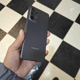 Samsung A73