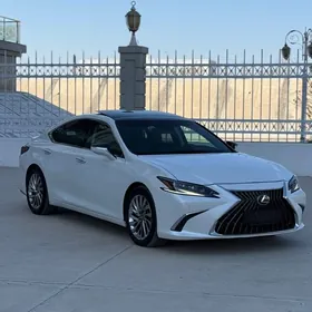 Lexus ES 350 2022