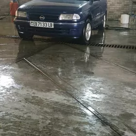 Opel Astra 1992
