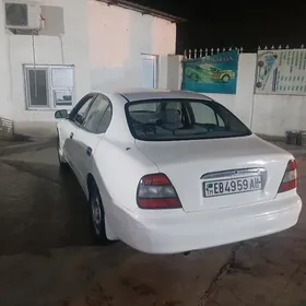 Daewoo Leganza 2000
