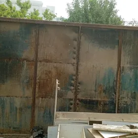 Derweze Ворота