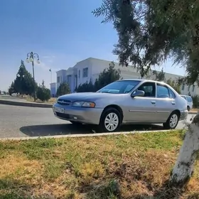 Nissan Maxima 2001