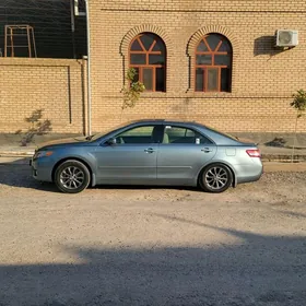 Toyota Camry 2010
