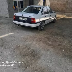 Opel Vectra 1992