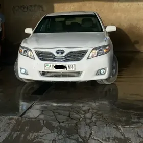 Toyota Camry 2010