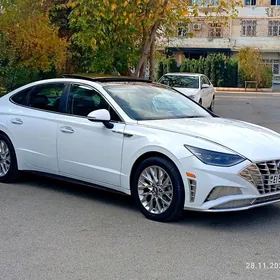 Hyundai Sonata 2020
