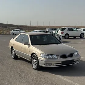 Toyota Camry 1998