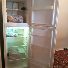 HALADILNIK 1.65/60SM NO FROST