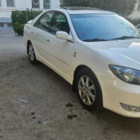 Toyota Camry 2005