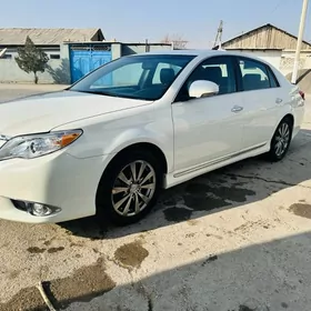 Toyota Avalon 2011