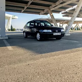 Opel Astra 1995