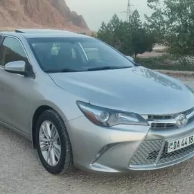 Toyota Camry 2015