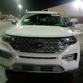 Ford Explorer 2021