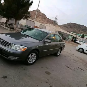 Toyota Avalon 2003