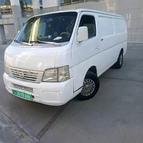 Nissan Urvan 2003