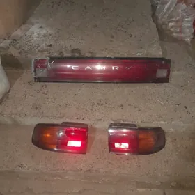 tayota samsyk far yzky