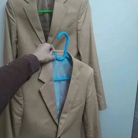 kastyum(penjek) sary