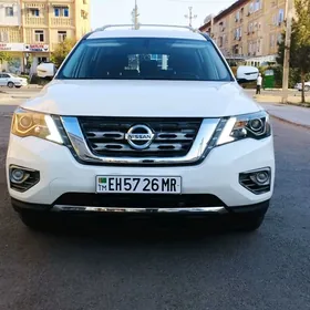 Nissan Pathfinder 2020