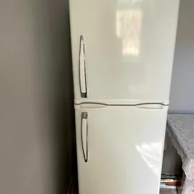 Beko Holodilnik Холодильник