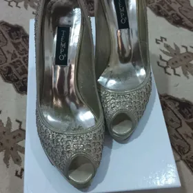 ZENAN AYAKGAPLARY KOVUSH