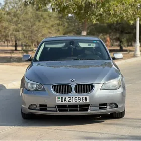 BMW E60 2004