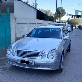 Mercedes-Benz E320 2003