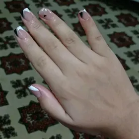 Dyrnak Manikur Pedikur